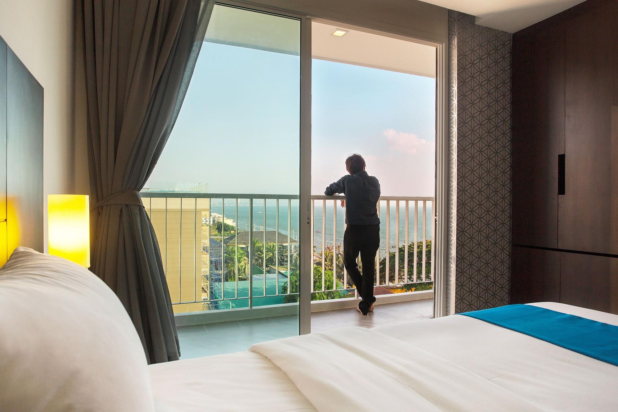 Rodina Beach Hotel Jomtien pláž Exteriér fotografie