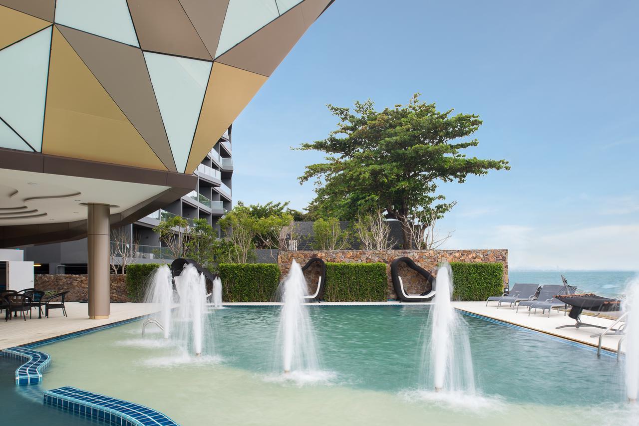 Rodina Beach Hotel Jomtien pláž Exteriér fotografie