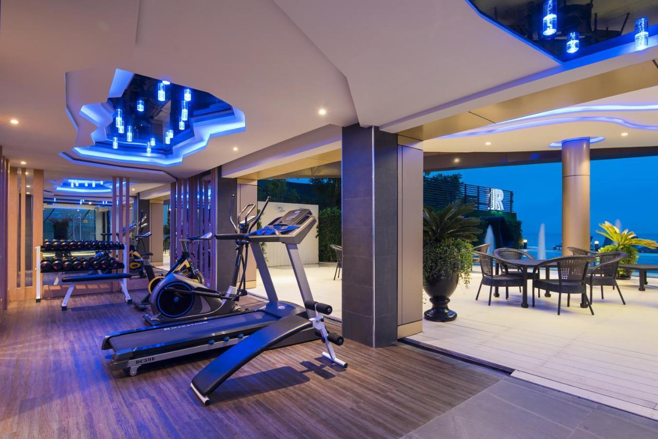 Rodina Beach Hotel Jomtien pláž Exteriér fotografie
