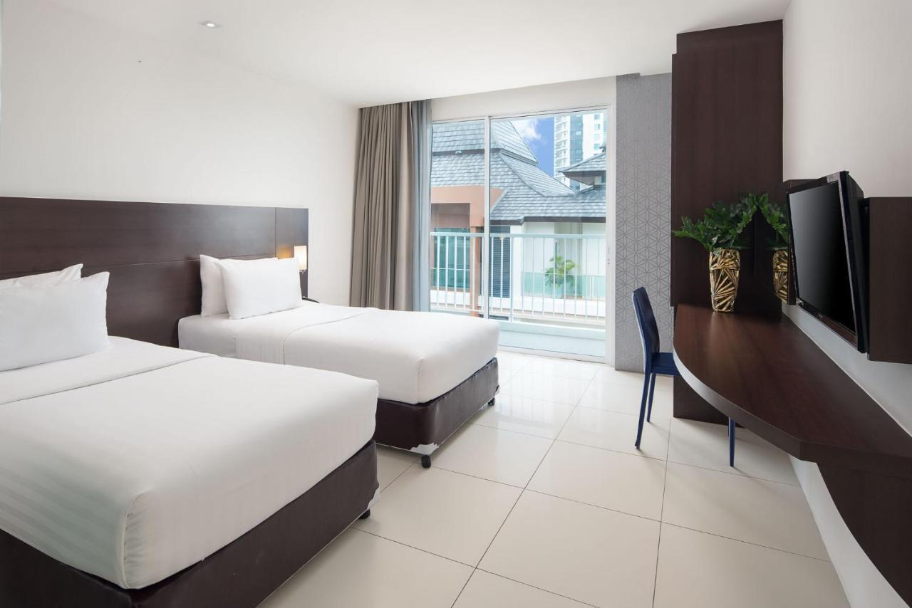 Rodina Beach Hotel Jomtien pláž Exteriér fotografie